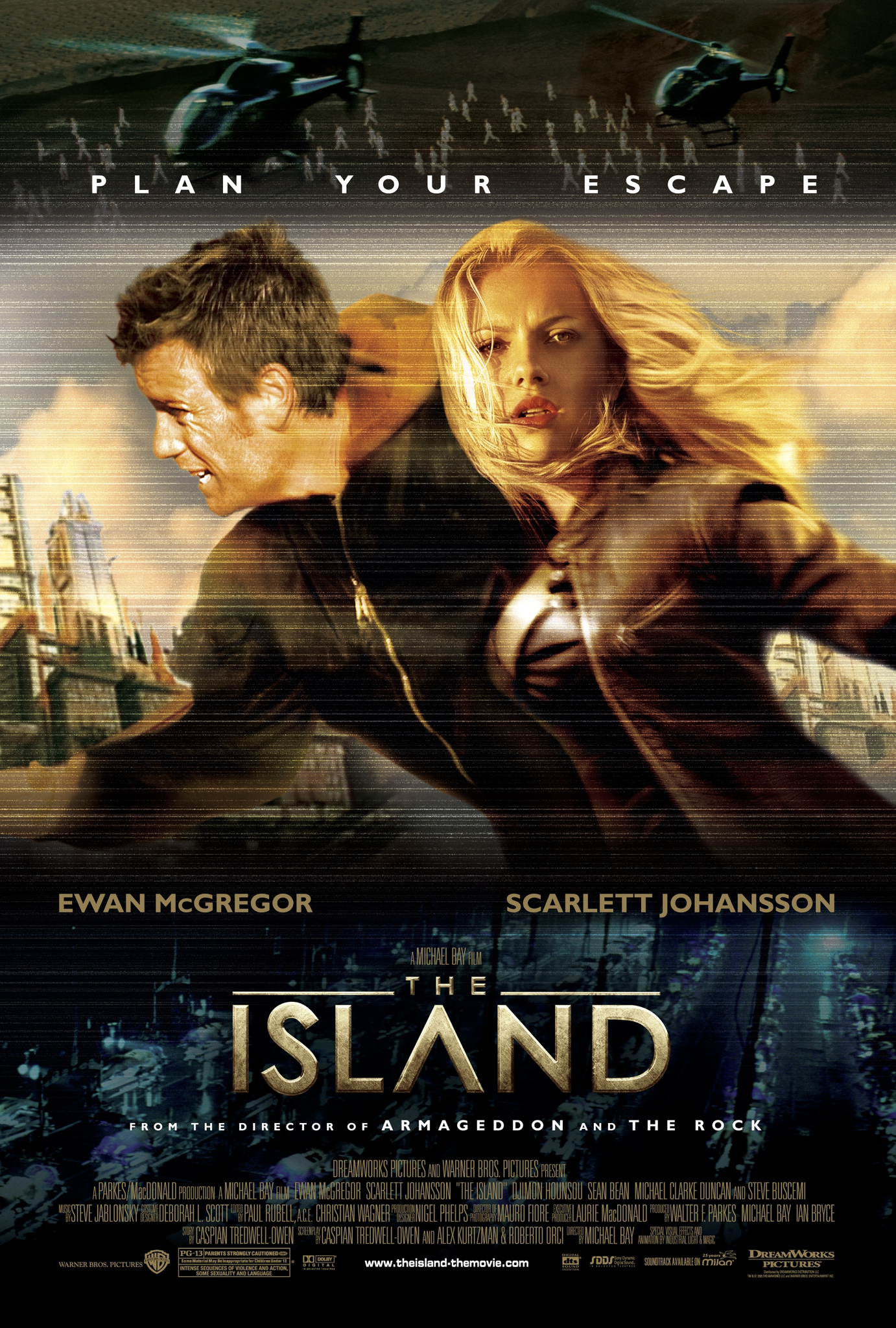 Ewan McGregor and Scarlett Johansson in The Island (2005)