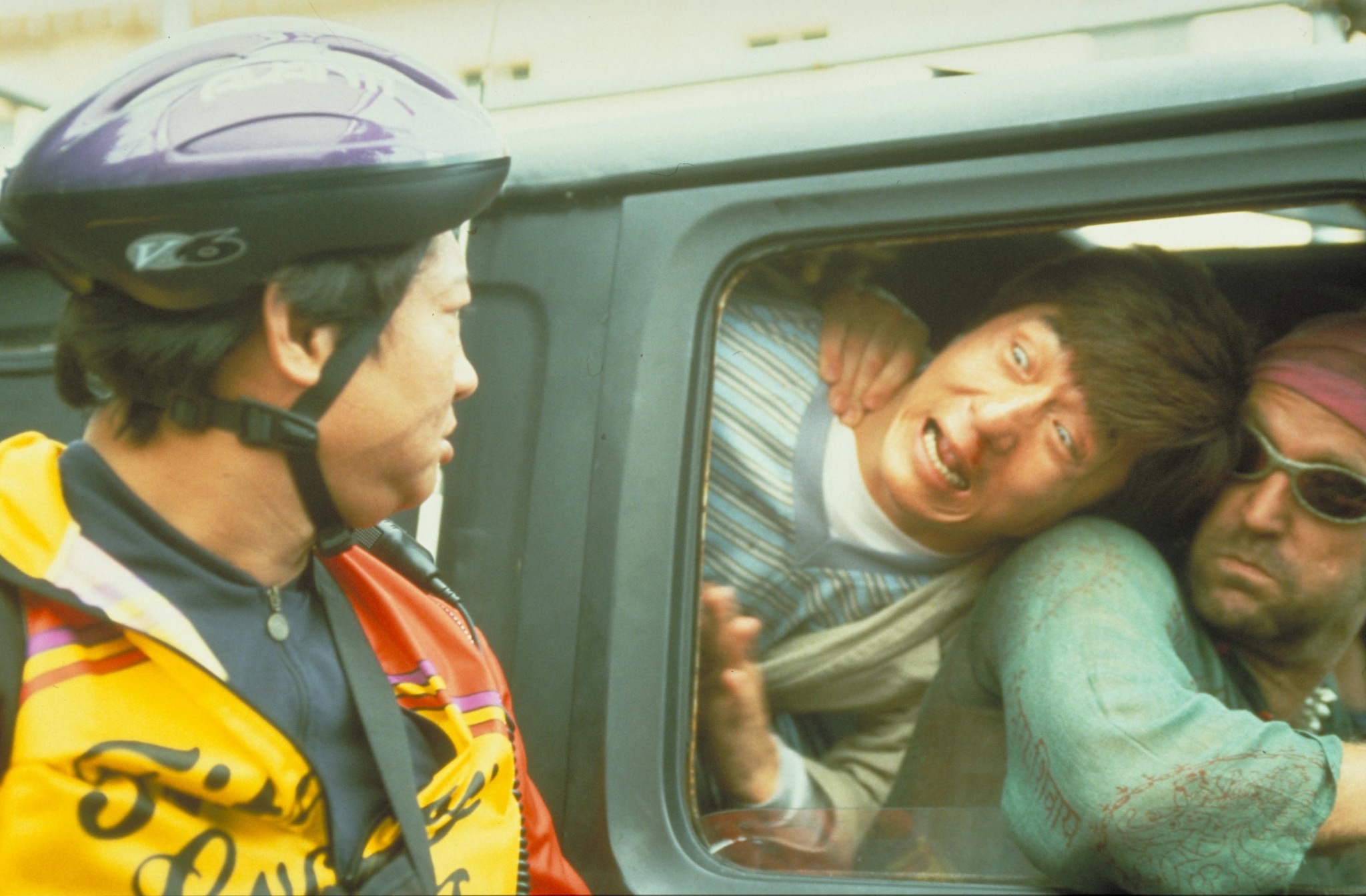 Jackie Chan, Sammo Kam-Bo Hung, and Jonathan Isgar in Mr. Nice Guy (1997)