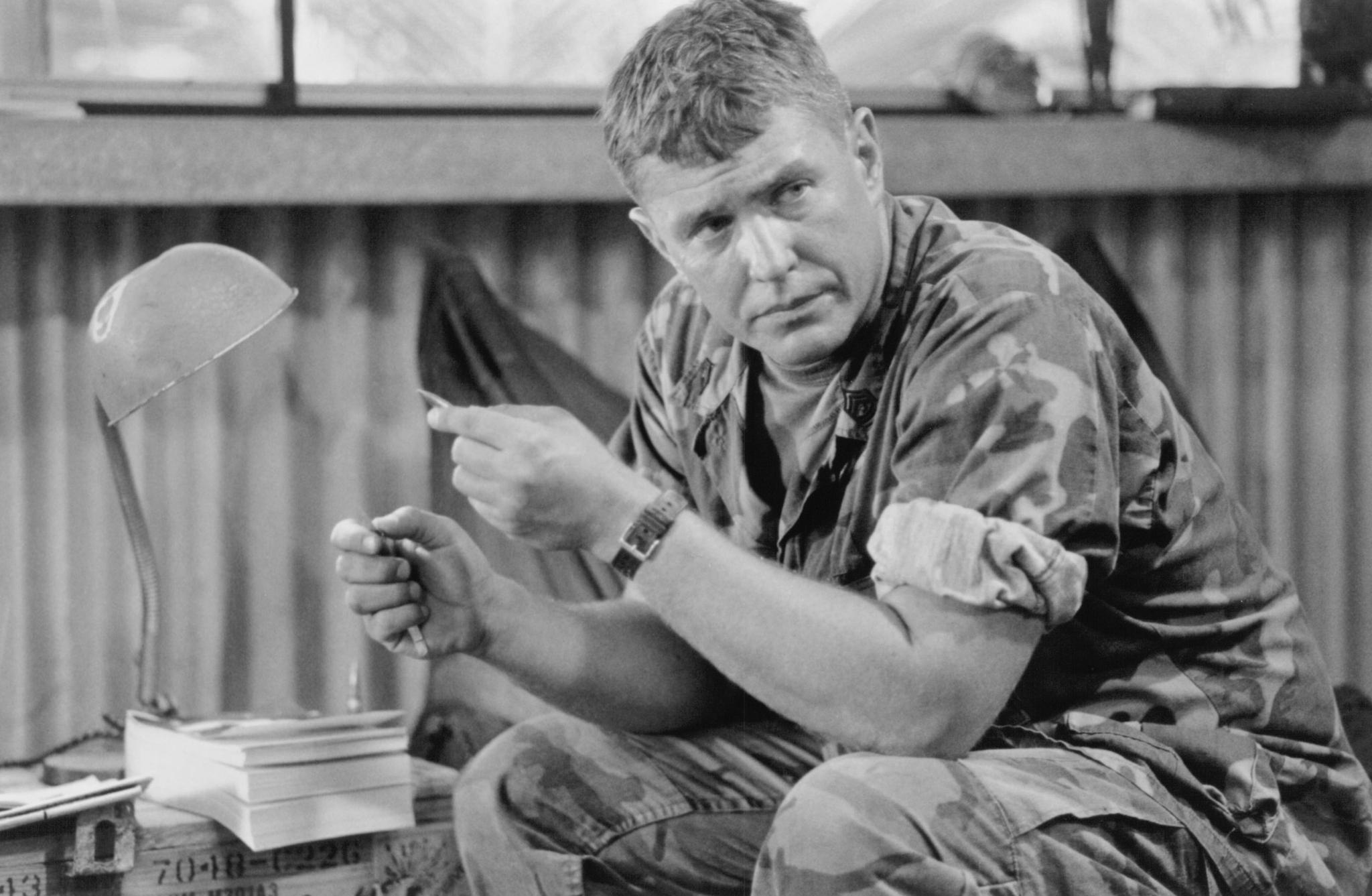 Tom Berenger in Sniper (1993)