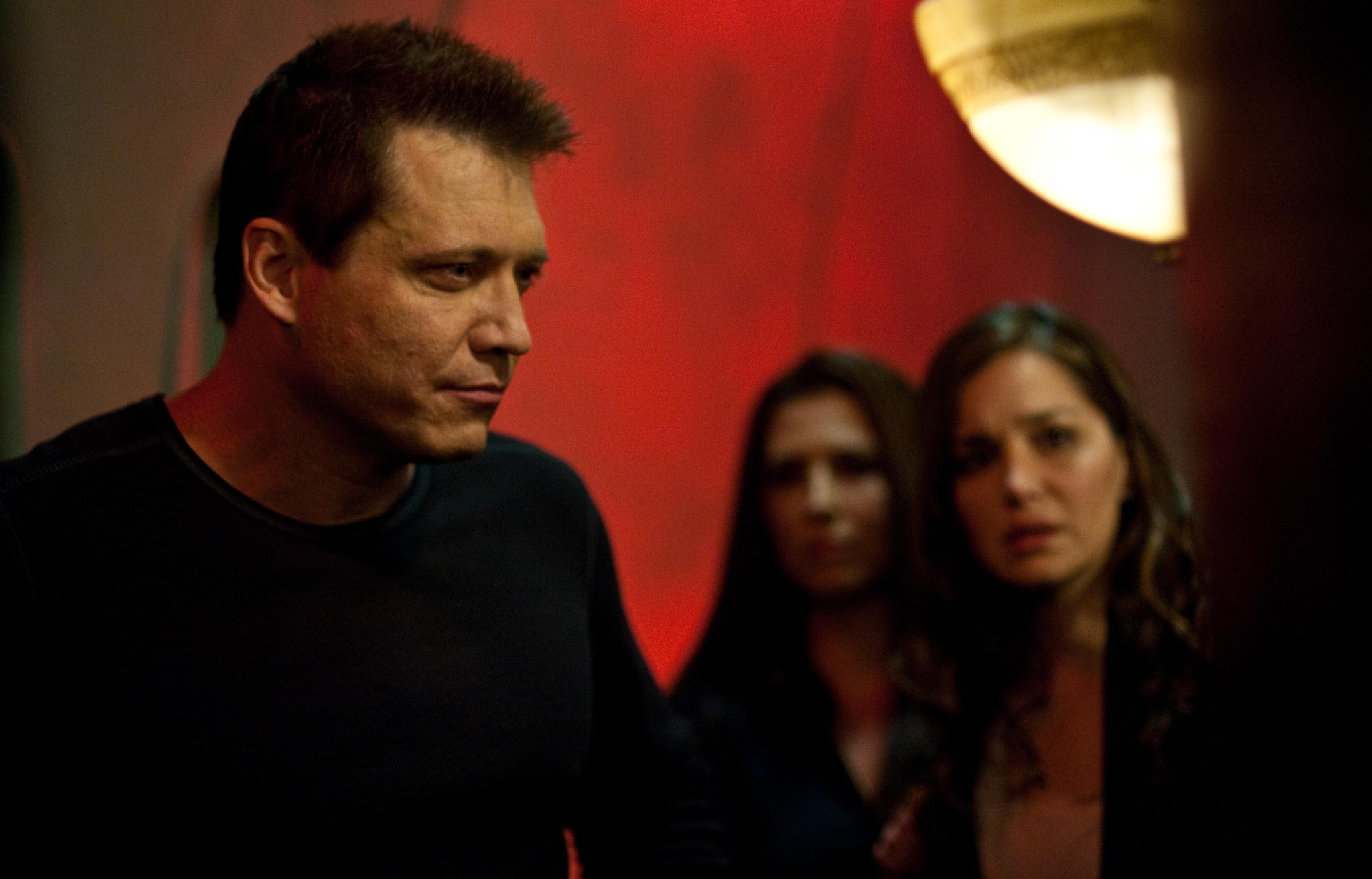 Gina Philips, Holt McCallany, and Ashley Cusato in Hijacked (2012)