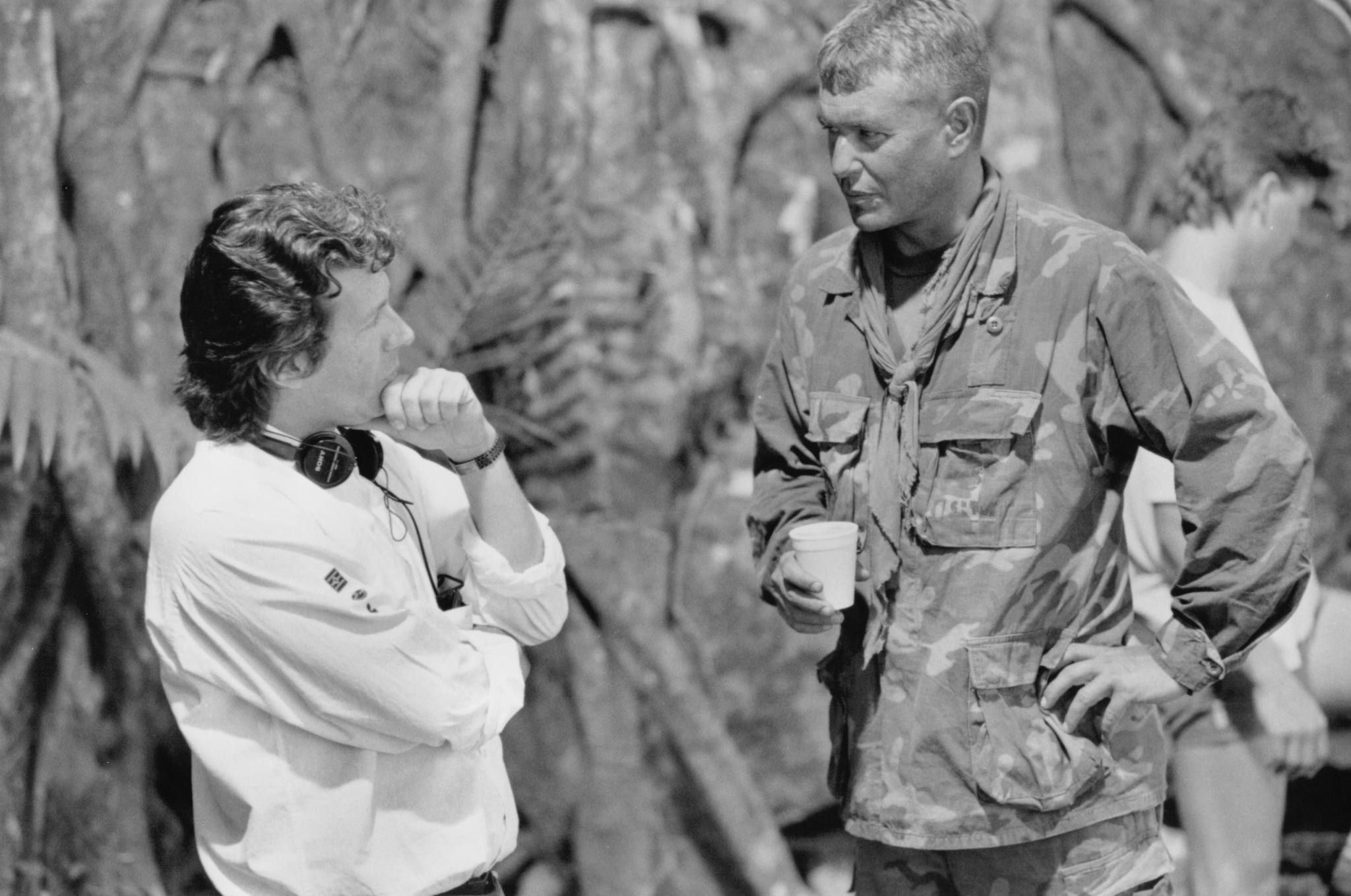 Tom Berenger and Luis Llosa in Sniper (1993)