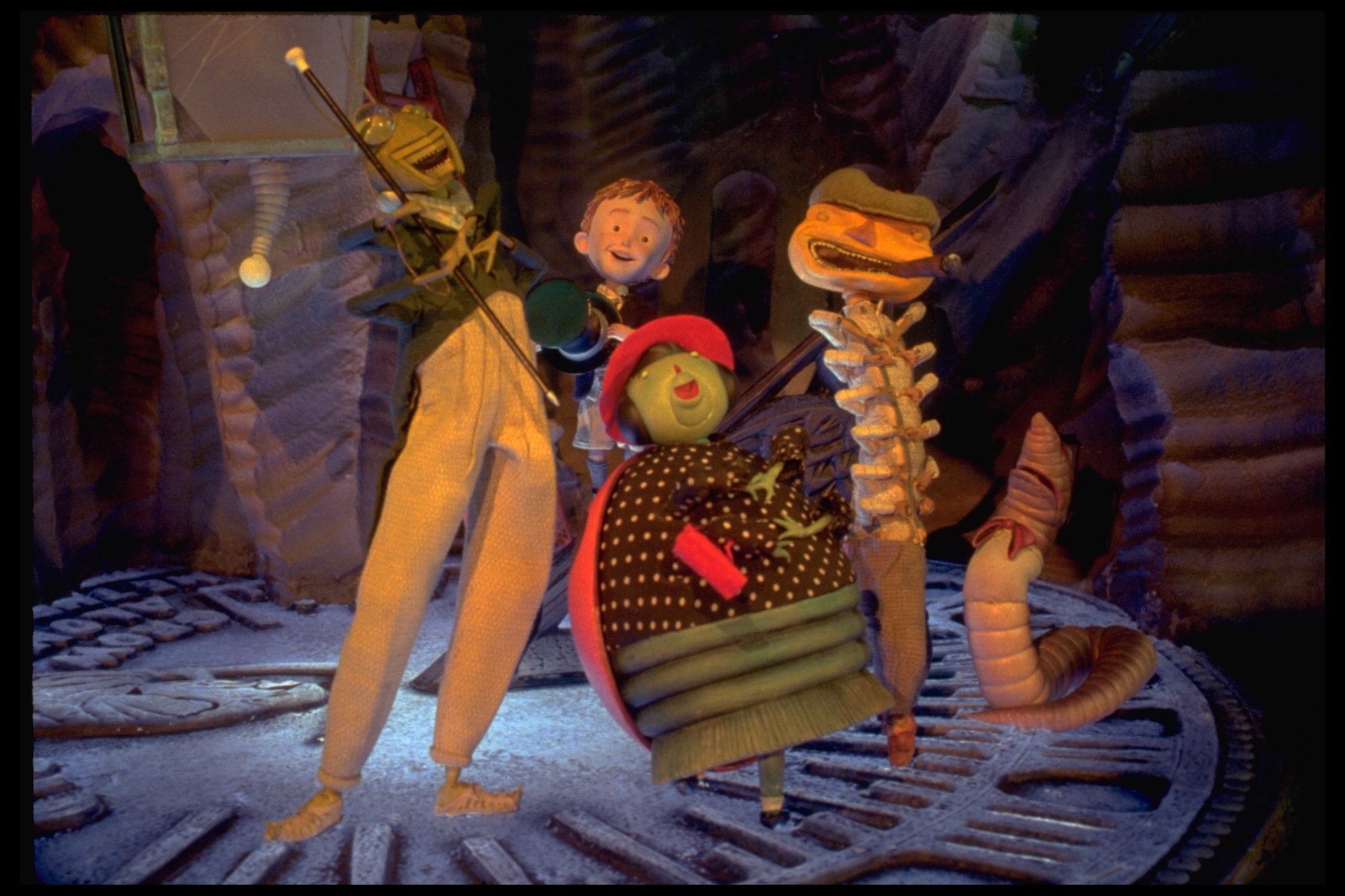 Richard Dreyfuss, David Thewlis, Simon Callow, Jane Leeves, Jeff Bennett, and Paul Terry in James and the Giant Peach (1996)