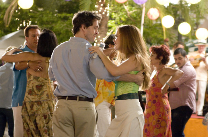 Hugh Dancy and Isla Fisher in Confessions of a Shopaholic (2009)