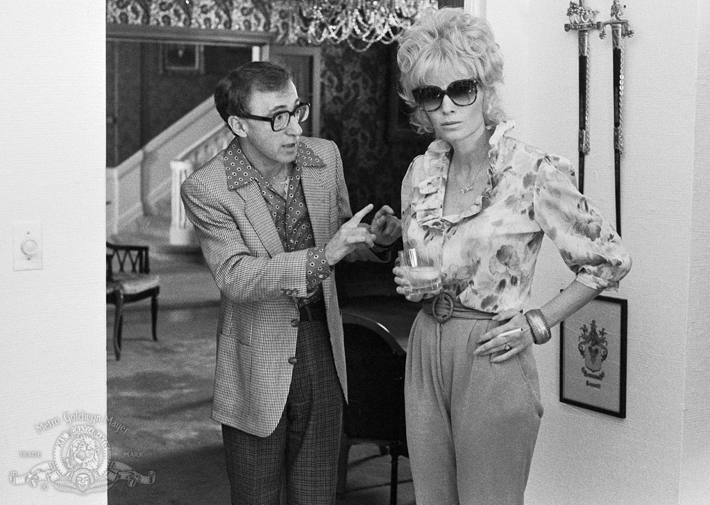 Woody Allen and Mia Farrow in Broadway Danny Rose (1984)