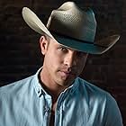 Dustin Lynch