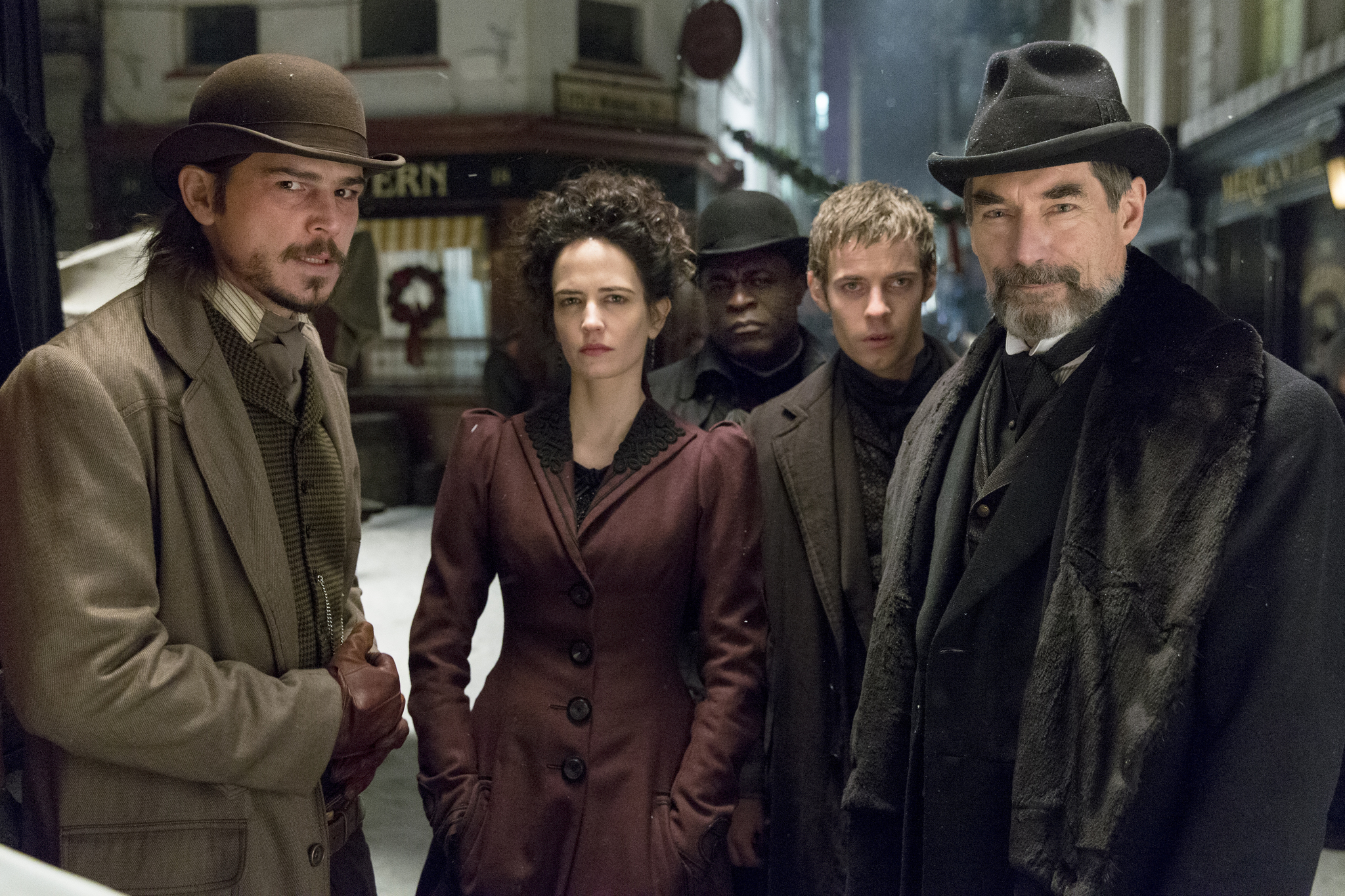 Timothy Dalton, Josh Hartnett, Eva Green, and Harry Treadaway in Penny Dreadful (2014)