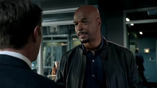 Lethal Weapon: Roger Is Worried His Past Will Come Back To Haunt Him