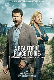 Sarah Lind and Jesse Metcalfe in A Beautiful Place to Die: A Martha's Vineyard Mystery (2020)