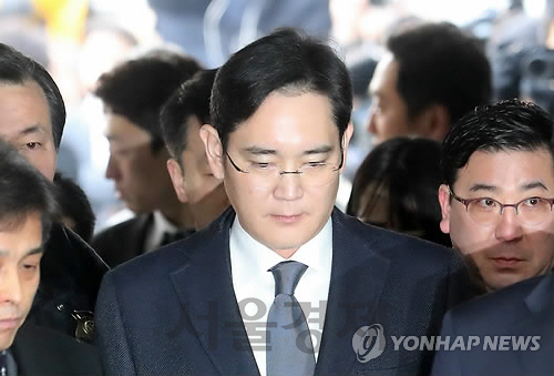 ‘재판장이 최순실 관계자’…이재용, 담당판사 교체