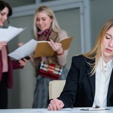 Comment le bruit au travail impacte négativement votre santé mentale ?