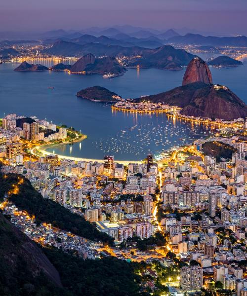 Una hermosa vista de Río de Janeiro atendida por Aeropuerto Santos Dumont