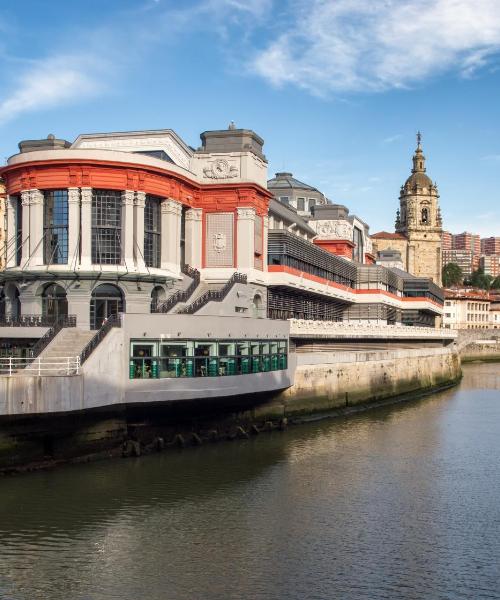 Een mooi uitzicht op Bilbao, in de buurt van Luchthaven Bilbao