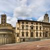 Billig billeje i Arezzo