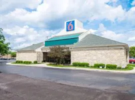 Motel 6-Columbus, OH - OSU, hotelli kohteessa Columbus