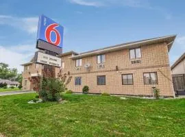 Motel 6-Windsor, ON โรงแรมในวินด์เซอร์