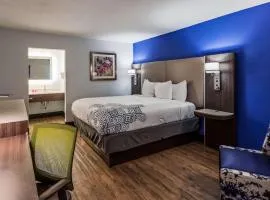 SureStay Plus Hotel by Best Western Sacramento Cal Expo, hotel v destinácii Sacramento