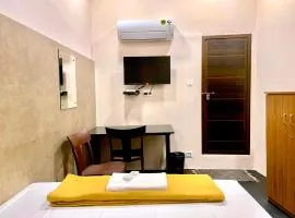 Reach Residency, hotel sa Cochin