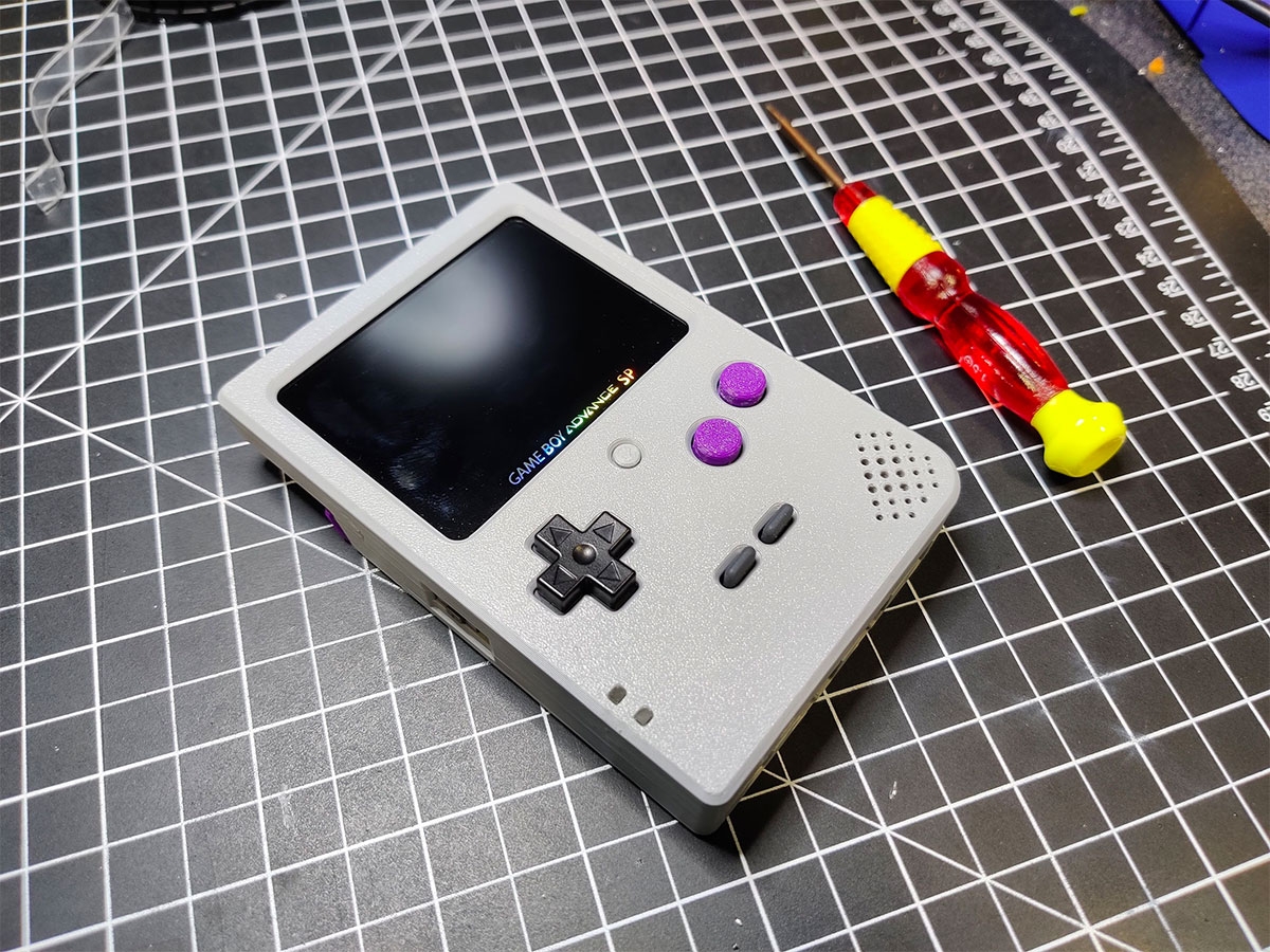 Game-Boy-SP-Slab-Remix