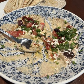 Mediterranean Hummus