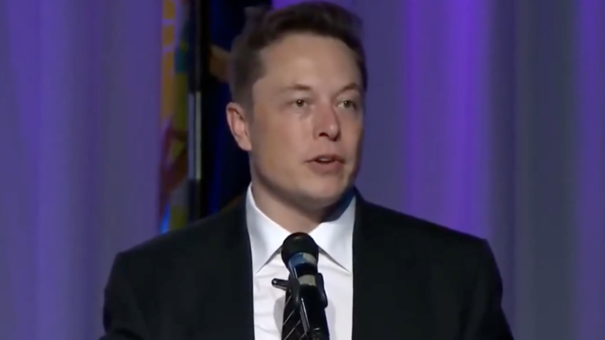 Elon Musk durante participação no Montana Job Summit, em setembro de 2013