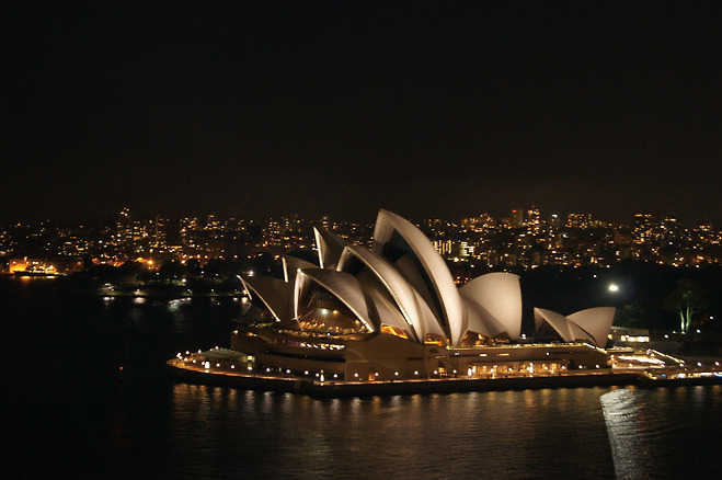 시드니 오페라 하우스(Sydney Opera House)