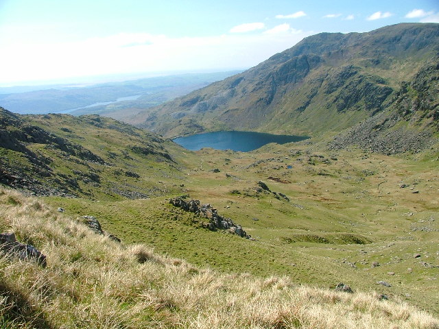 File:Levers Water - geograph.org.uk - 9859.jpg