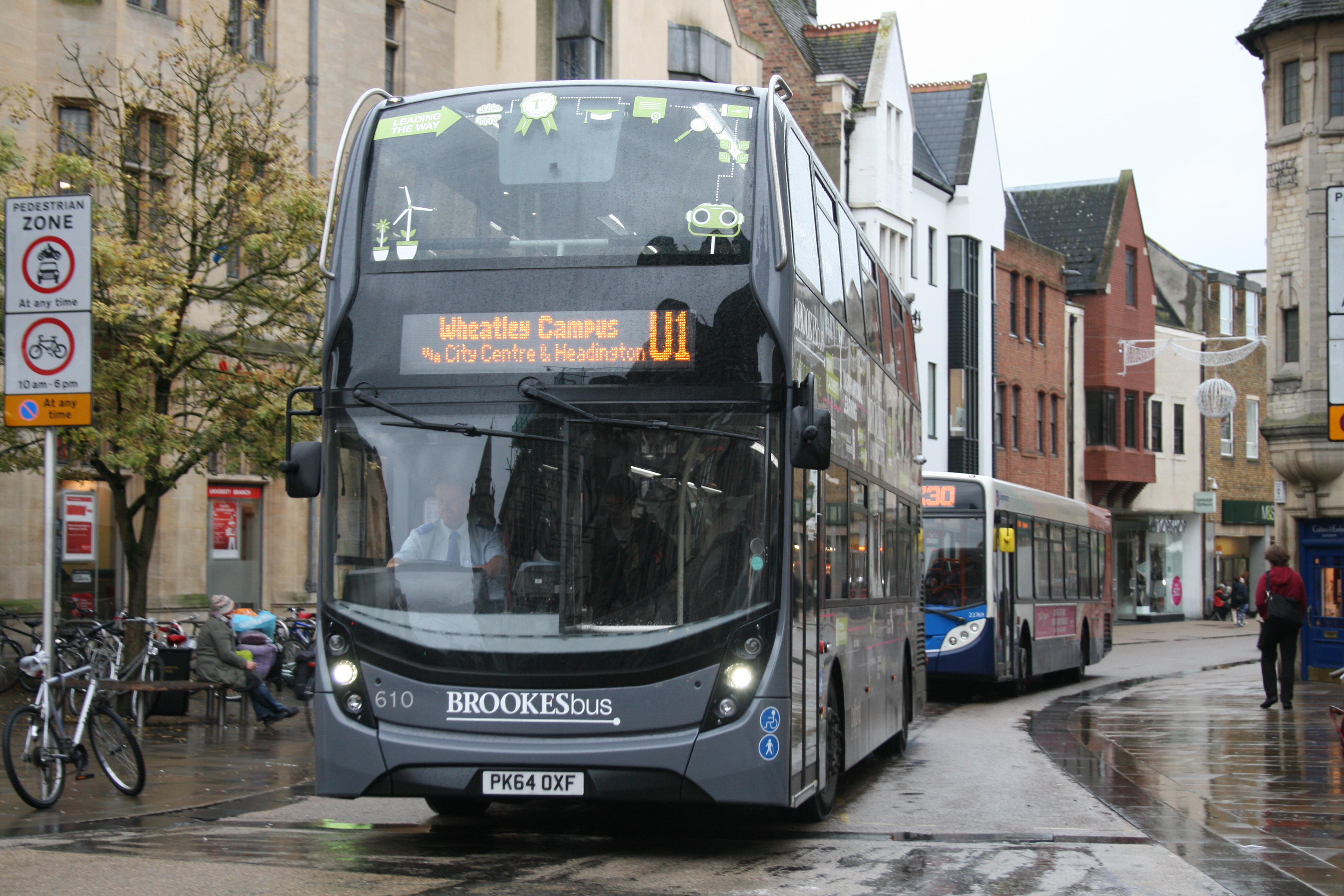 Go-Ahead Oxford Bus Company 610 on Route U1