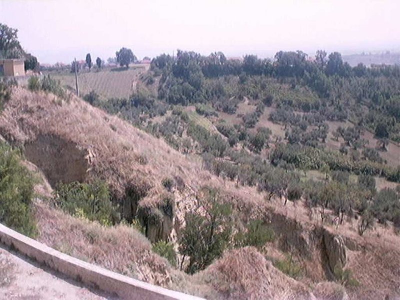 File:A-panorama-16 smp.jpg