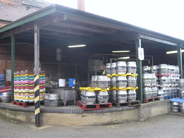 File:Elgoods Brewery - geograph.org.uk - 5479105.jpg