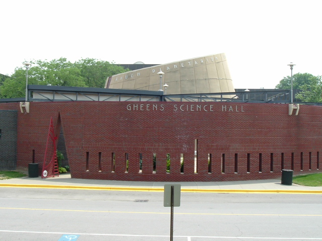 File:Rausch Planetarium, University of Louisville (1032).jpg