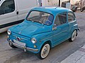 SEAT 600 D en la calle Alcaide de los Donceles, San Miguel, 2023-11-29.