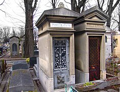 Grave of Reynaldo Hahn. Graveyard of Père Lachaise - Paris