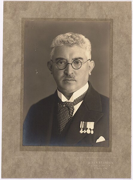 File:Portret J. van Rijzewijk.jpg