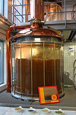 Gläserner Sudkessel im Bayerischen Brauereimuseum - transparent brewing kettle in Bavarian Brewery Museum