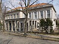 Deutsch: Das "Wiegand-Haus" (Straßenseite), Sitz der Zentrale des Deutschen Archäologischen Instituts in der Peter-Lenne-Straße in Berlin. English: The "Wiegand-House" in Berlin, Home of the German Archaeological institute in Berlin.