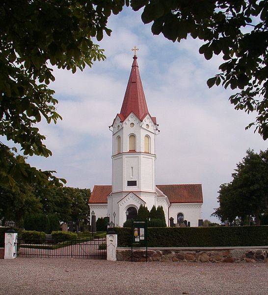 File:Önnarps kyrka 2.jpg