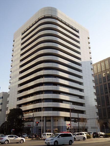 File:Honda Aoyama Building.JPG