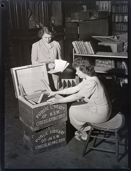 File:Boxing books for the Lending Library, Mitchell Building.jpg