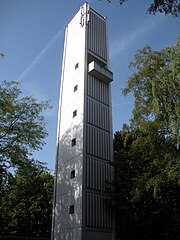 Evang. Kirche - Turm Stuttgart-Mönchfeld (Mühlhausen)