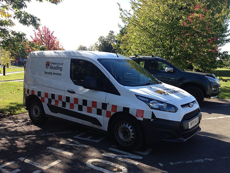 File:University of Reading Security Services Ford Transit Connect, September 2018.jpg