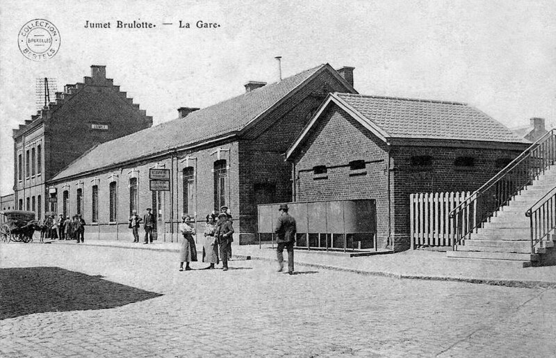 File:Jumet Brulotte. La Gare.jpg