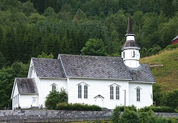 English: Sunnylven Church, 19th c long church, exterior reflects floor plan.