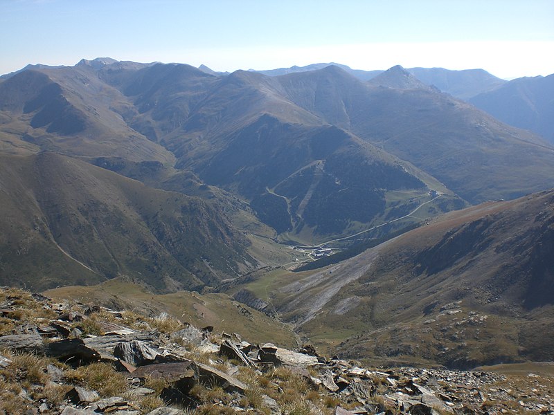 File:Núria des del Puig de Segre (setembre 2011) - panoramio.jpg