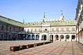 English: Courtyard of the Castle Polski: Dziedziniec zamkowy