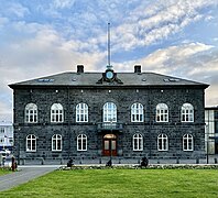 Alþingishúsið, main façade