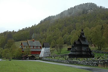 Norsk bokmål: Borgund kirkene English: The churches at Borgund