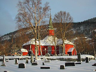 English: Dolstad church - combined cruciform and octagon