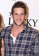 Dan Ewing -  Bild