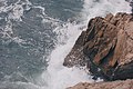 "Waves Rocks.jpg" by User:Tuvalkin