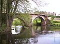 Vista parcial dunha ponte o paso polo Río Neira; á esquerda: Cerceda (O Corgo) e a dereita xa entra o concello de O Páramo.